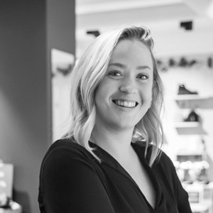 Amy Nilsson är butikschef på Kavat i Malmö. Porträttbild.